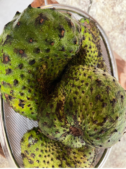 Soursop (Whole Fruit)